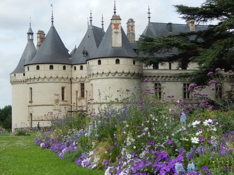 château de sully-sur-loire, royal castle, france-928600.jpg