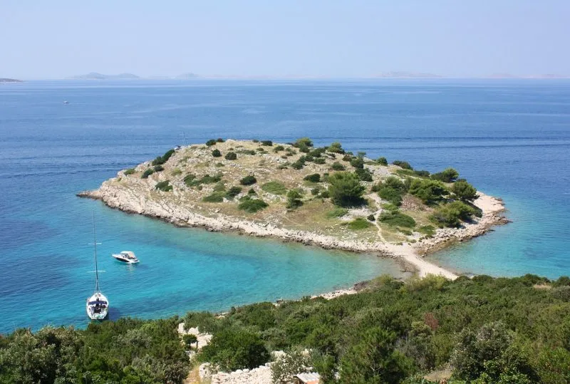 island, sea, croatia-3526314.jpg