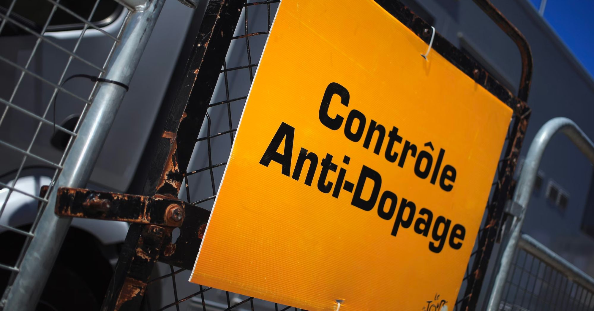 Ex promessa del ciclismo rifiuta il controllo antidoping: rischia la squalifica a vita antidoping-ciclismo-come-funziona-nss-2.webp