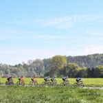 Liegi 2026, succede di tutto: Evenepoel nella maxi‑fuga, UAE costretta a inseguire HG0a9s1XQAA_zdR