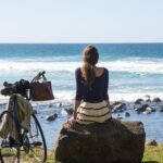 Dove coniugare mare e pedali? 3 consigli per le vacanze estive in bicicletta nel 2026 relaxing-by-the-sea-4655894_1280