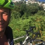 Paolo Belli coinvolto in un incidente in bici, morto un pedone: il cantante è sotto shock belli