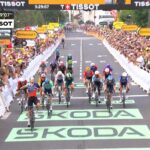 Olav Kooij, sprint vincente a Pau! Sua la quinta tappa del Tour de France 2026 kooij