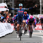 Eneco Tour 2026: stoccata di Tim Merlier ad Arnhem, trionfo finale per Victor Campenaerts! merlier